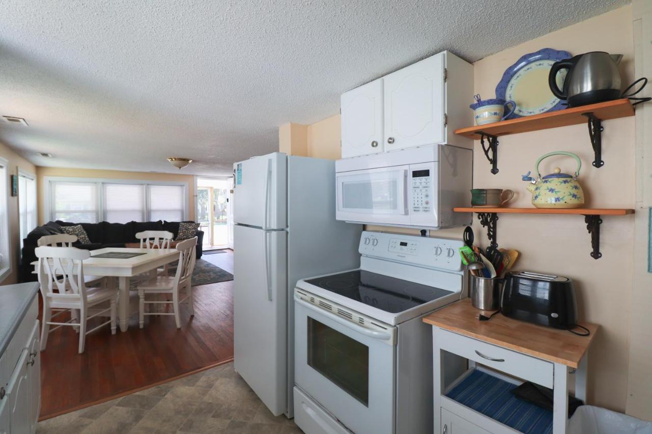 Loris Landing Cottage Myrtle Beach Exteriör bild